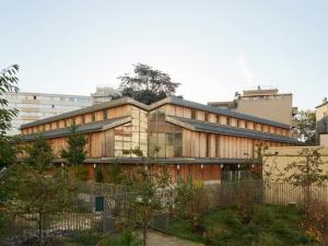  alt="Le pôle petite enfance des Périchaux (Paris 15e) remporte le Prix national de la construction bois 2025"